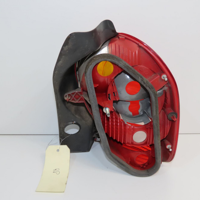 Feu arrière gauche occasion RENAULT MODUS Phase 1 09-2004->12-2007 1.6i 16v 8200538786 2