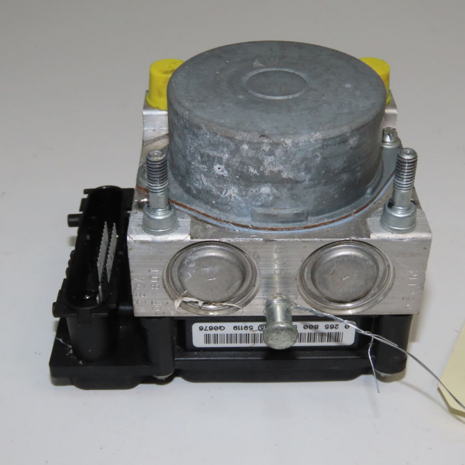 Unité hydraulique ABS occasion RENAULT MODUS Phase 1 09-2004->12-2007 1.6i 16v 3