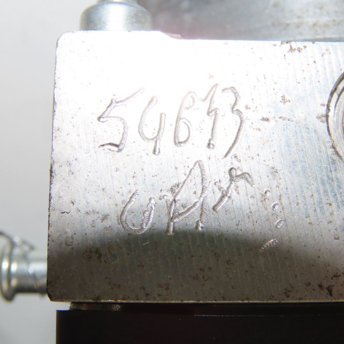 Unité hydraulique ABS occasion RENAULT MODUS Phase 1 09-2004->12-2007 1.6i 16v 7