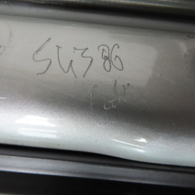 Porte avant droite occasion VOLKSWAGEN POLO IV Phase 2 05-2005->09-2009 1.4 TDI 70ch 6Q3831056K 4