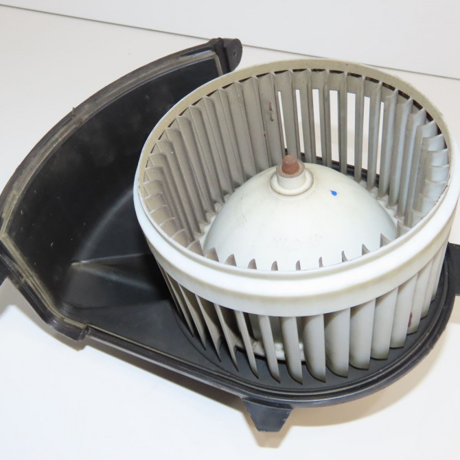 Ventilateur de chauffage occasion RENAULT KANGOO II Phase 1 01-2008->03-2013 1.5 DCI 75ch 7701068992 1