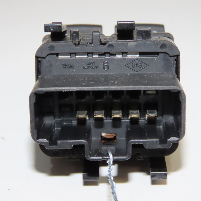 Commande lève-glace porte avant gauche occasion RENAULT KANGOO II Phase 1 01-2008->03-2013 1.5 DCI 75ch 8200476806 2