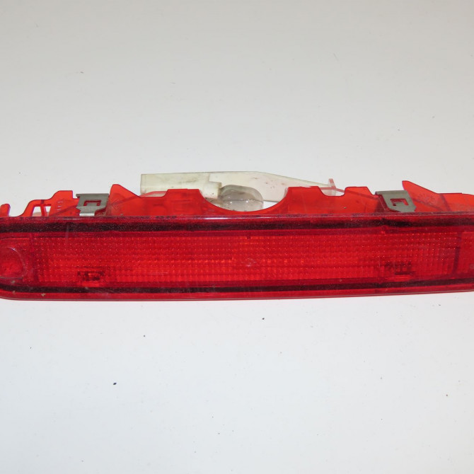 Feux stop supplementaire occasion RENAULT KANGOO II Phase 1 01-2008->03-2013 1.5 DCI 75ch 8200439498 1