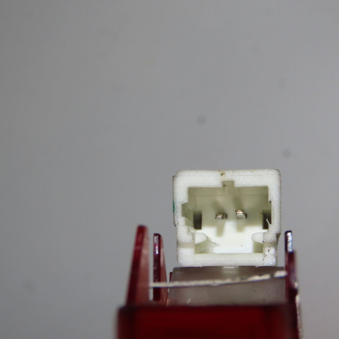 Feux stop supplementaire occasion RENAULT KANGOO II Phase 1 01-2008->03-2013 1.5 DCI 75ch 8200439498 3