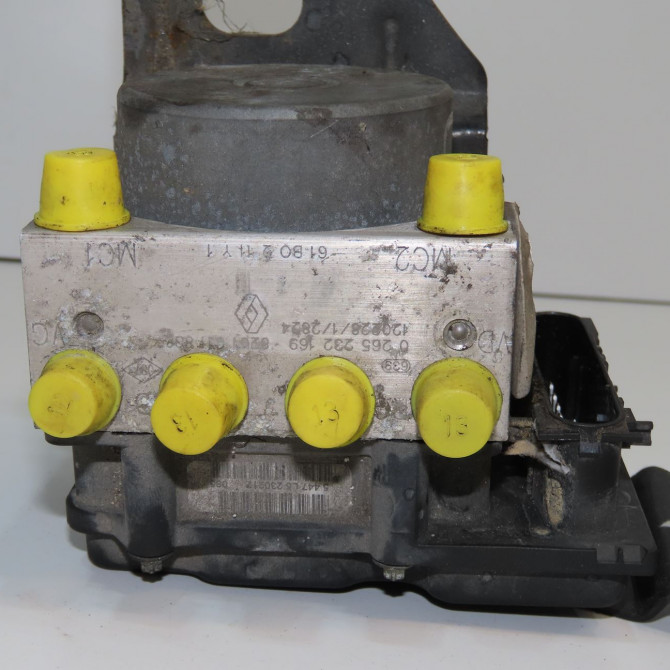 Unité hydraulique ABS occasion RENAULT KANGOO II Phase 1 01-2008->03-2013 1.5 DCI 75ch 8201240013 2