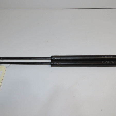 <span class="tt">Verin droit hayon occasion  </span><span class="designation"> </span>