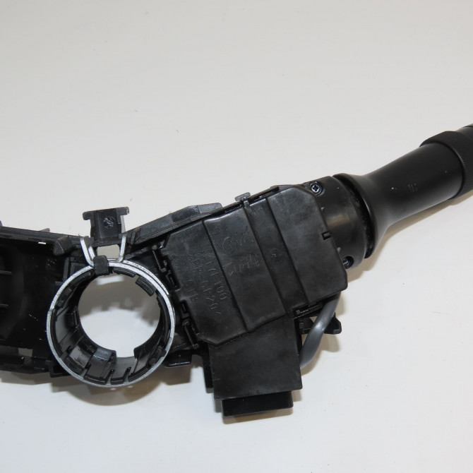 Commande clignotant occasion TOYOTA RAV4 III Phase 1 02-2006->11-2009 177 D-4D 8411942020 2