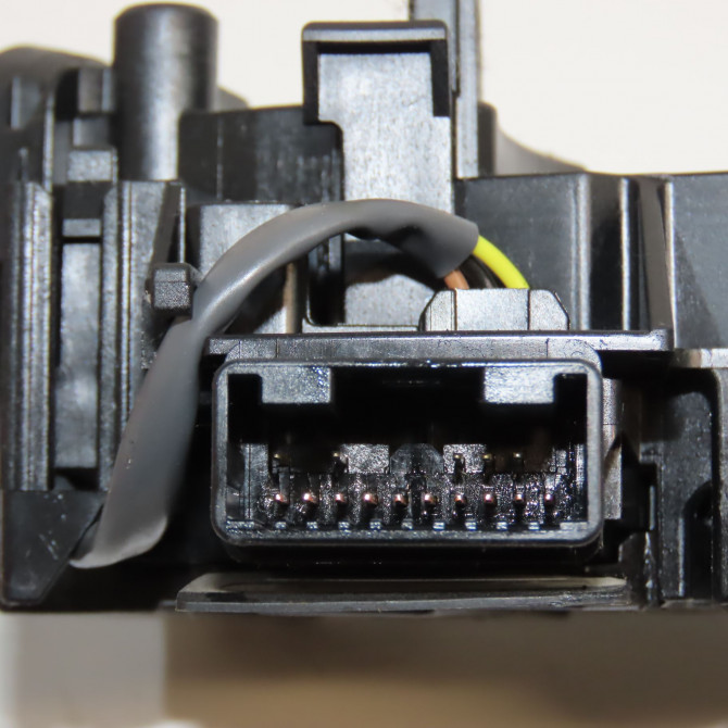 Commande clignotant occasion TOYOTA RAV4 III Phase 1 02-2006->11-2009 177 D-4D 8411942020 3