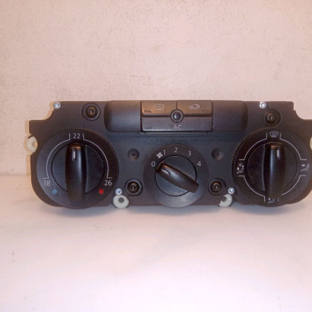 Commande de chauffage occasion VOLKSWAGEN GOLF V Phase 1 11-2003->10-2008 1.9 TDI 90ch 1K0820047JNWHS