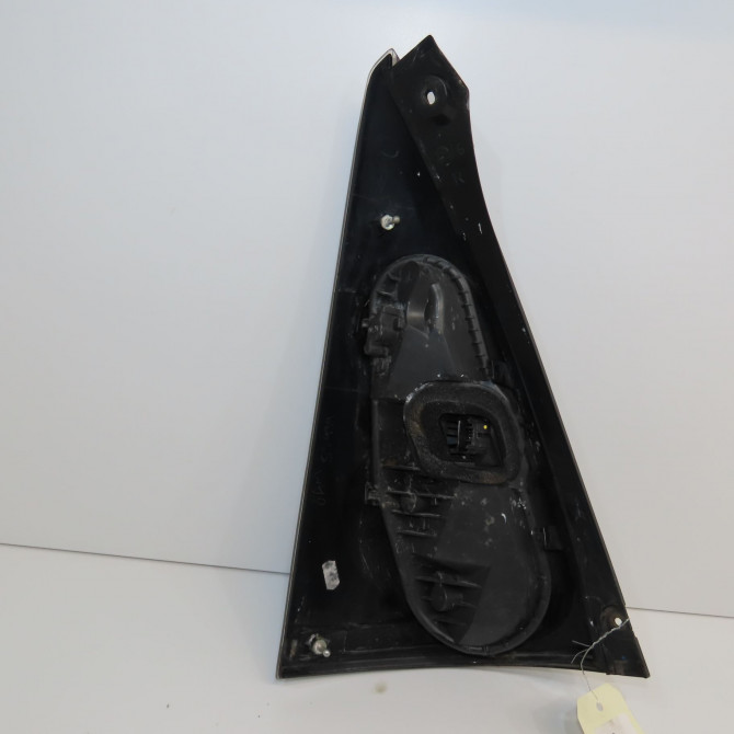 Feu arrière droit occasion CITROEN C1 I Phase 2 11-2008->01-2012 1.0i 6351X8 2