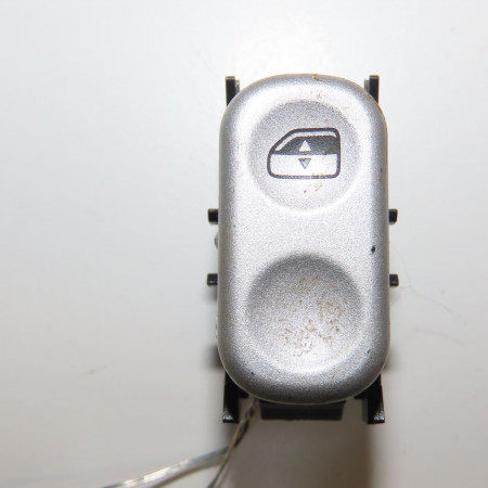 Commande lève-glace porte avant droite occasion CHRYSLER CROSSFIRE Phase 1 04-1995->04-1999 3.2i V6 217ch 5096806AA