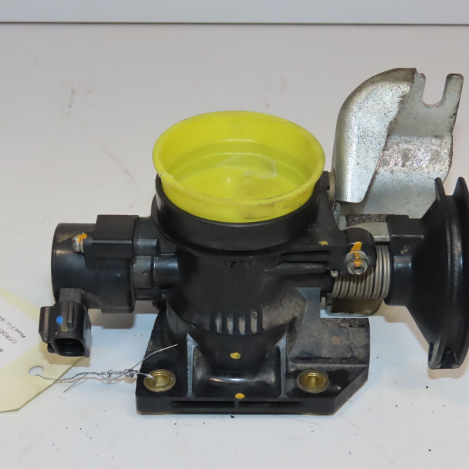 Boitier papillon occasion CITROEN C1 I Phase 2 11-2008->01-2012 1.0i 12v 70ch 163618 2