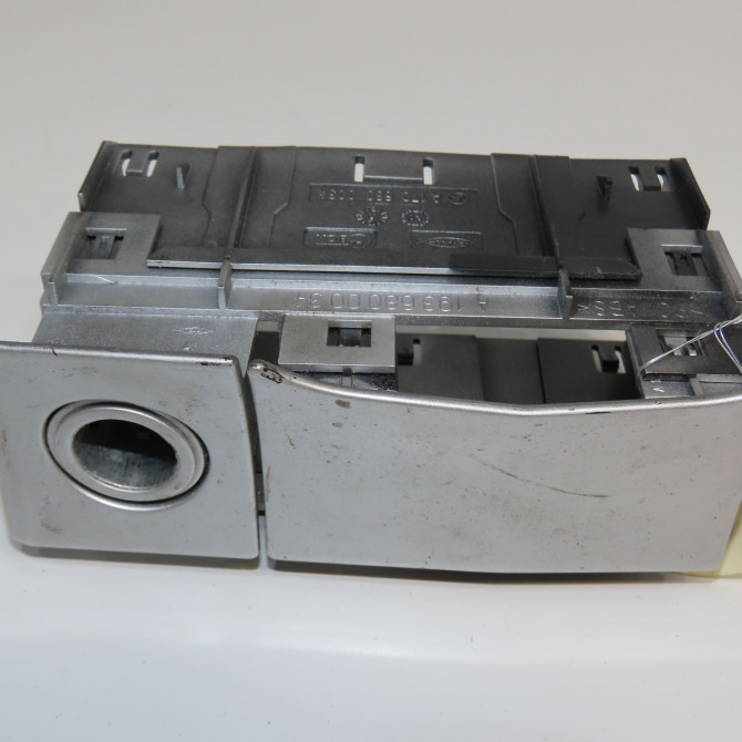 Allume cigare occasion CHRYSLER CROSSFIRE Phase 1 04-1995->04-1999 3.2i V6 217ch 1