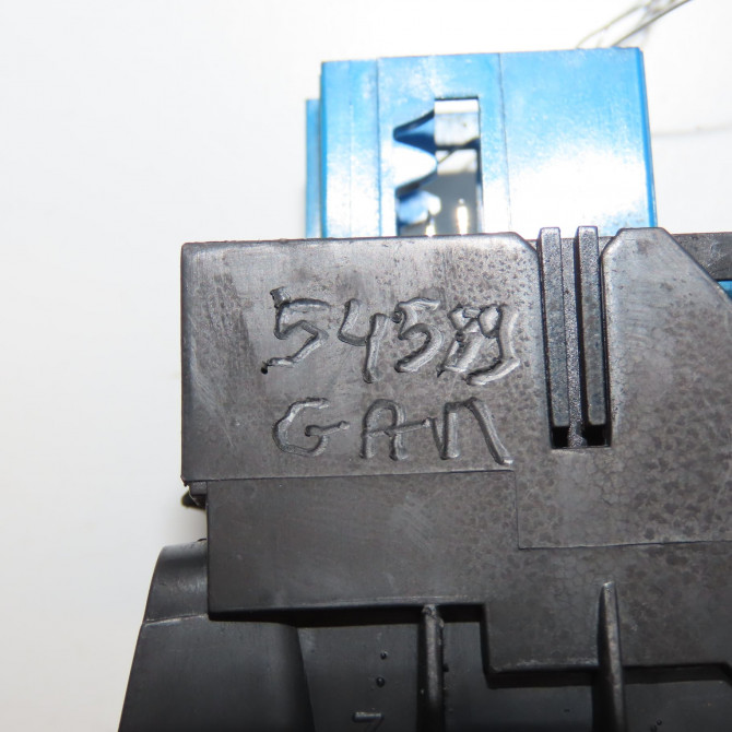 Interrupteur commande de frein a main occasion CITROEN 146 Phase 1 04-1995->04-1999 1.6 BlueHDI 100ch 98131463ZD 4