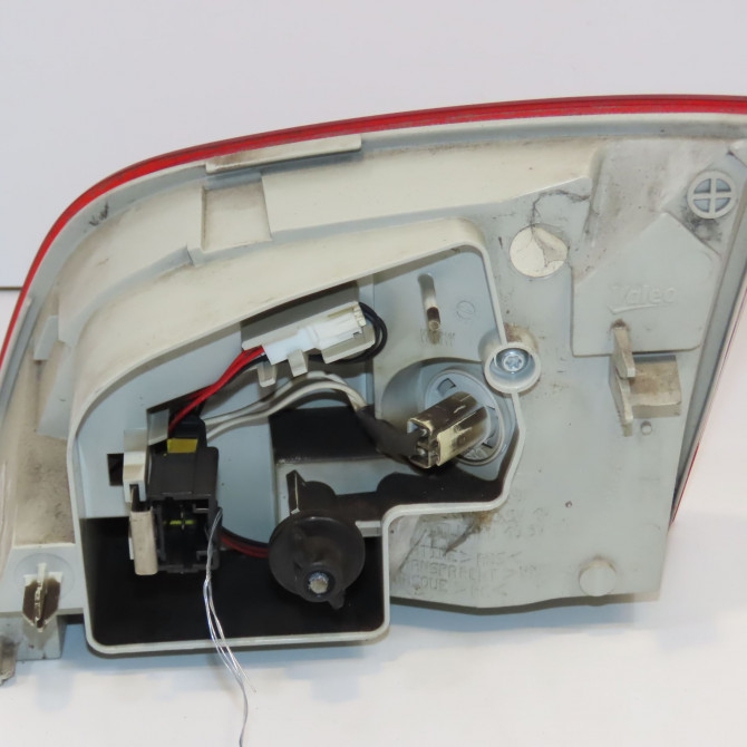 Feu arrière interieur gauche occasion PEUGEOT 508 Phase 1 SW 01-2011->12-2014 6350LZ 2