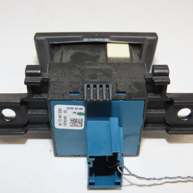 Interrupteur commande de frein a main occasion PEUGEOT 508 phase 2 06-2014->... 2.0 BlueHDI 180ch 96772967ZD 2