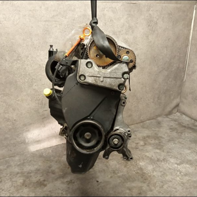 Moteur essence occasion VOLKSWAGEN POLO III Phase 2 11-1999->12-2001 1.4i 75ch 36100098BX 4