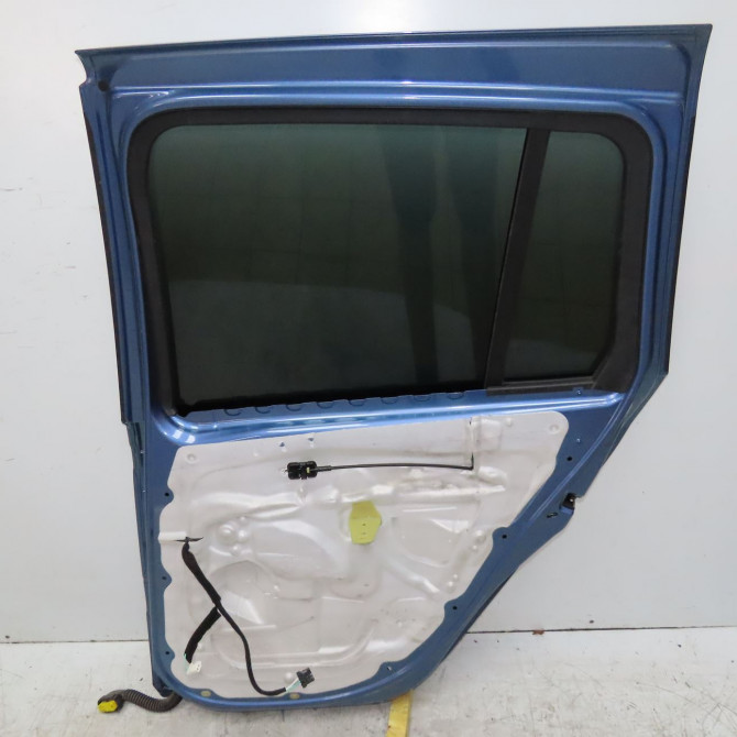 Porte arrière droite occasion RENAULT MODUS Phase 2 01-2008->12-2012 1.5 DCI 85ch 821003703R 2