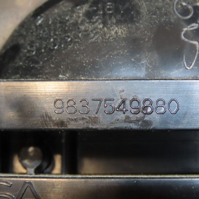 Feu arrière droit occasion CITROEN 9851162080 4