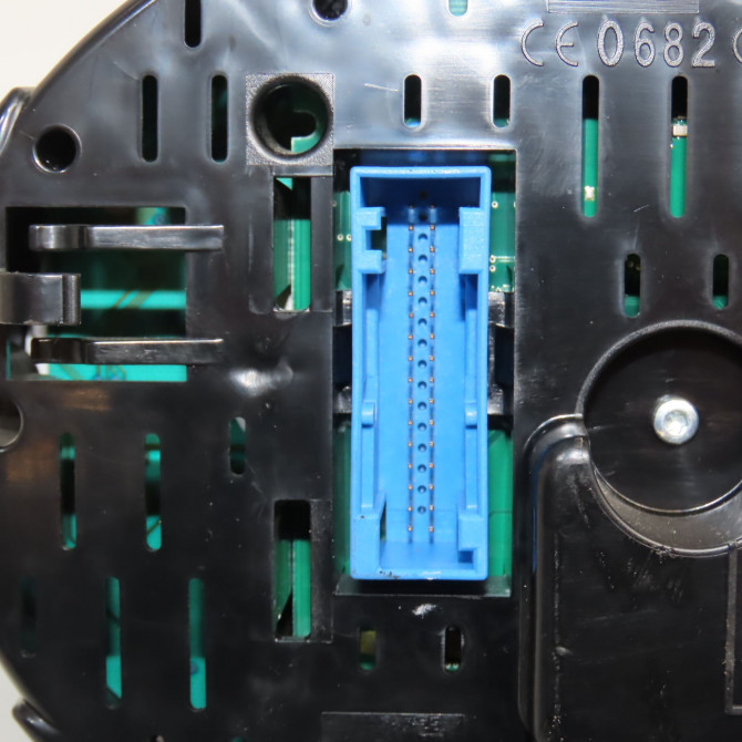 Compteur occasion AUDI TT II Phase 1 09-2006->04-2010 2.0 TFSi 200ch 8J0920930F 3