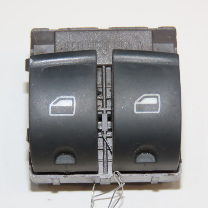 Commande lève-glace porte avant gauche occasion AUDI TT II Phase 1 09-2006->04-2010 2.0 TFSi 200ch 1