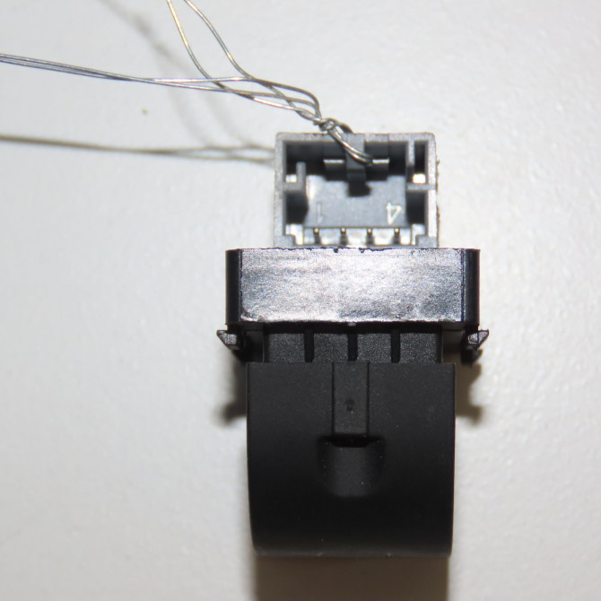 Commande lève-glace porte avant droite occasion AUDI TT II Phase 1 09-2006->04-2010 2.0 TFSi 200ch 2