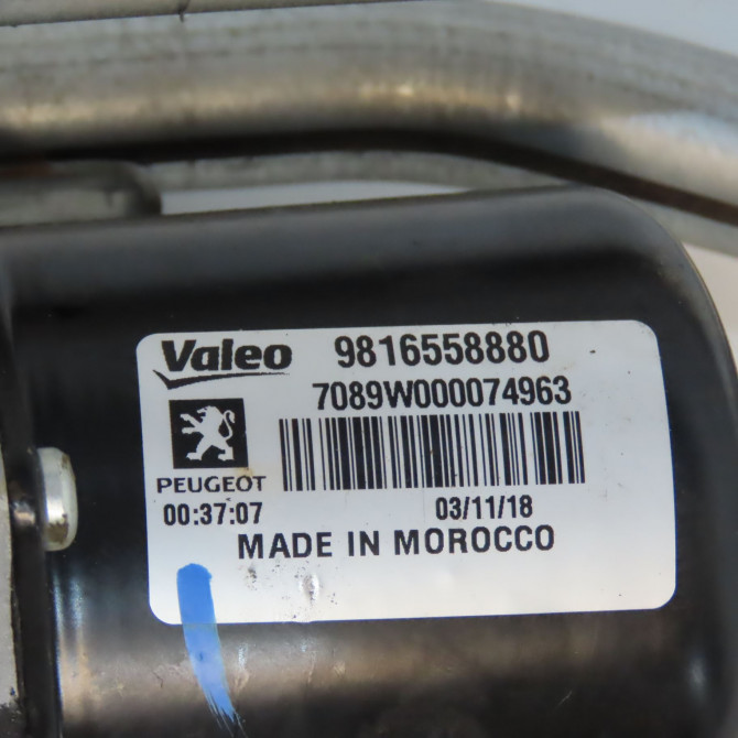 Moteur essuie-glace avant occasion CITROEN 146 Phase 1 04-1995->04-1999 1.6 BlueHDI 100ch 9816558880 4