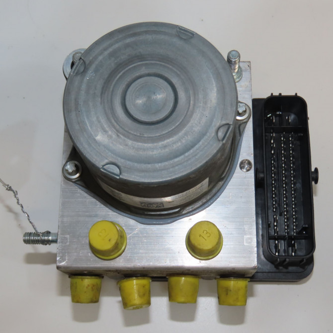 Unité hydraulique ABS occasion CITROEN 146 Phase 1 04-1995->04-1999 1.6 BlueHDI 100ch 1654081780 3