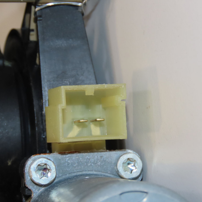 Mecanisme+moteur leve-glace avg occasion VOLKSWAGEN 146 Phase 1 04-1995->04-1999 2.0 TDI 177ch 7C0837461A 4