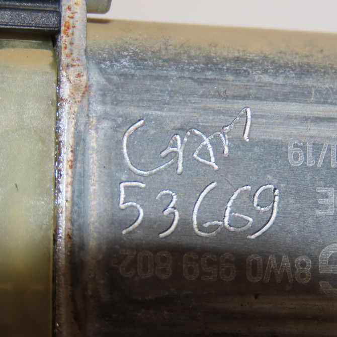 Mecanisme+moteur leve-glace avg occasion VOLKSWAGEN 146 Phase 1 04-1995->04-1999 2.0 TDI 177ch 7C0837461A 6