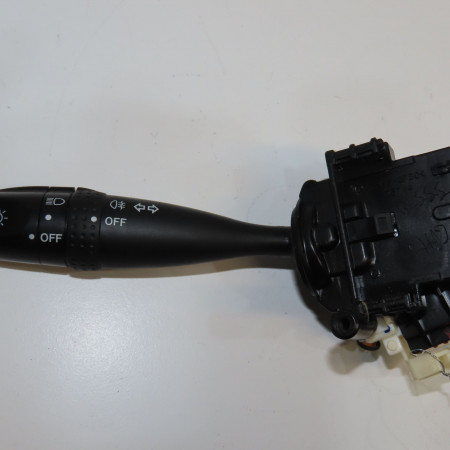 Commande clignotant occasion SUZUKI SWIFT III Phase 1 03-2005->09-2011 1.3 VVT 3965062J20