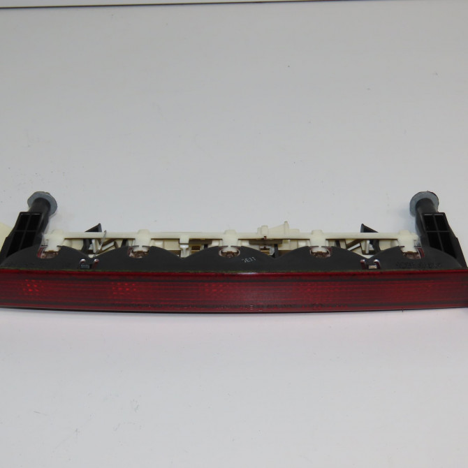 Feux stop supplementaire occasion SUZUKI SWIFT III Phase 1 03-2005->09-2011 1.3 VVT 3582063J00 1