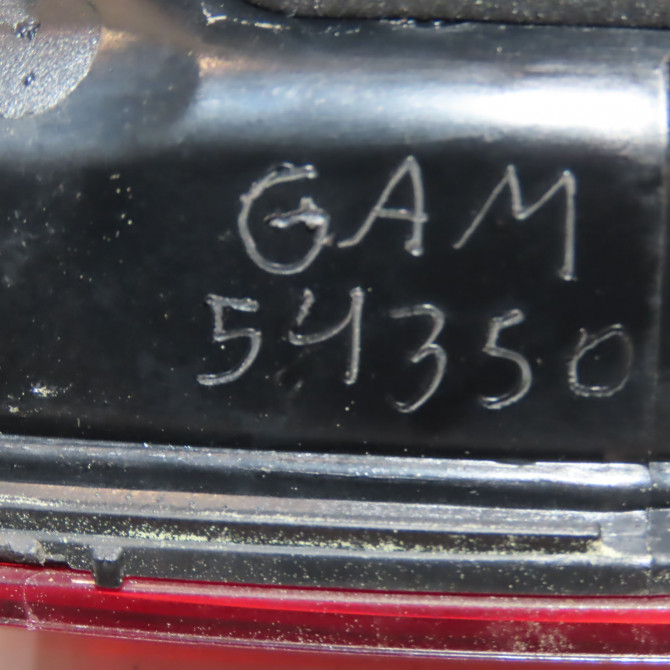 Feu arrière intérieur droit occasion RENAULT KADJAR Phase 1 06-2015->... 1.2 TCE 130ch 265508898R 4