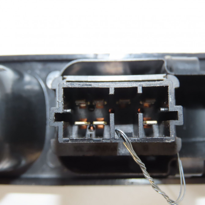 Commande lève-glace porte avant gauche occasion PEUGEOT 307 Phase 2 06-2005->03-2008 1.6 HDI 16v 90ch 6554E4 3