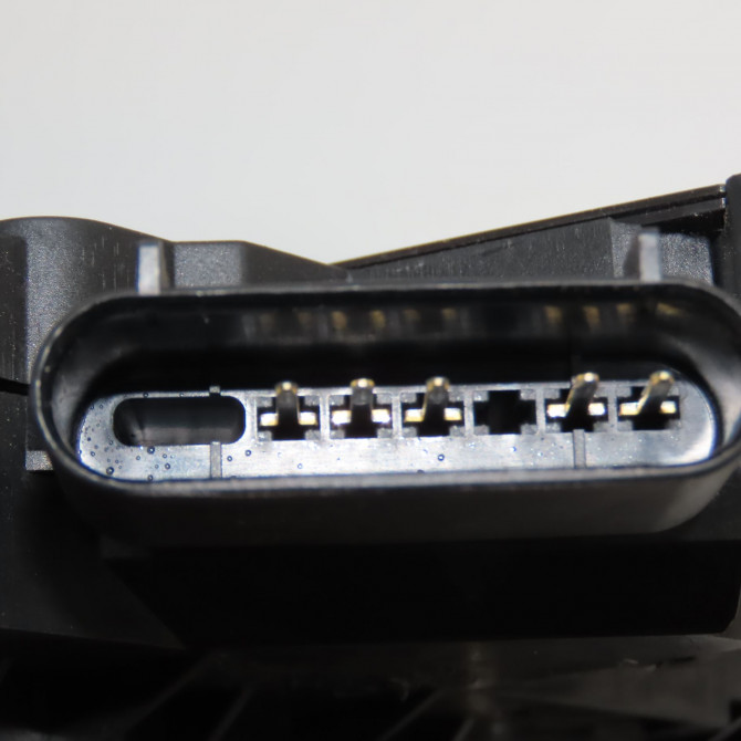 Serrure porte avg occasion FORD CMAX II Phase 1 09-2010->09-2015 1.6 TDCI 115ch 2049023 5