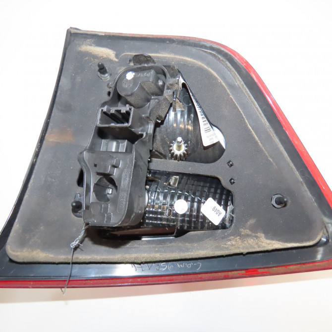 Feu arrière interieur gauche occasion FORD CMAX II Phase 1 09-2010->09-2015 1.6 TDCI 115ch 1767544 2