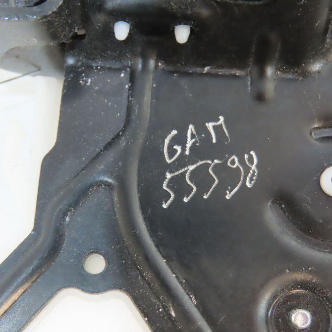 Serrure hayon occasion RENAULT KADJAR Phase 1 06-2015->... 1.6 DCI 130ch 905024EA1A 4