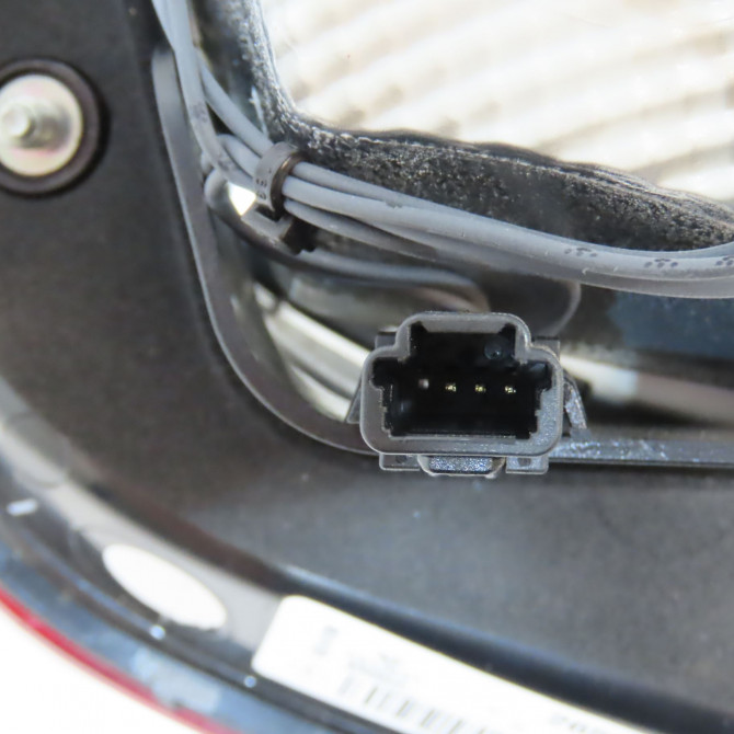 Feu arrière intérieur droit occasion RENAULT KADJAR Phase 1 06-2015->... 1.6 DCI 130ch 265508898R 3