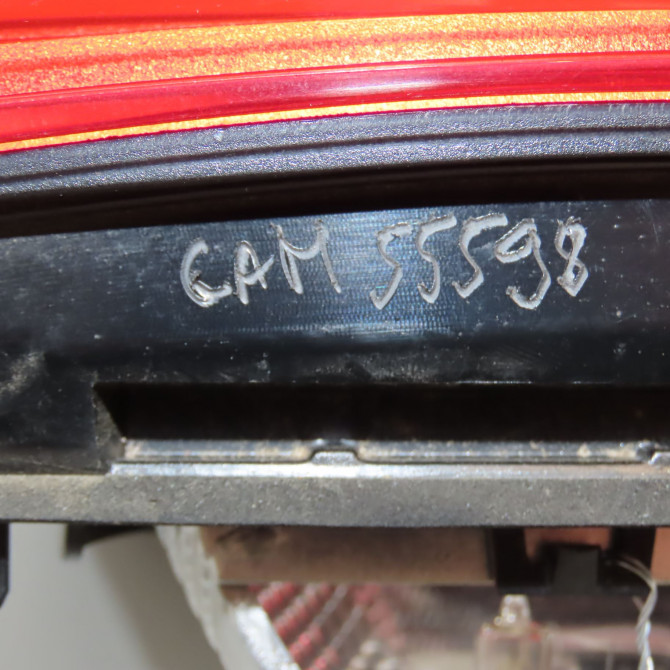 Feu arrière intérieur droit occasion RENAULT KADJAR Phase 1 06-2015->... 1.6 DCI 130ch 265508898R 5