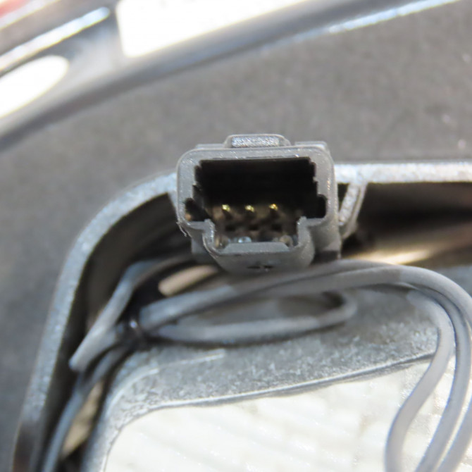 Feu arrière interieur gauche occasion RENAULT KADJAR Phase 1 06-2015->... 1.6 DCI 130ch 265550151R 3