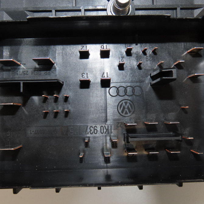 occasion VOLKSWAGEN GOLF V Phase 1 11-2003->10-2008 1.9 TDI 105ch 1K1937503 3