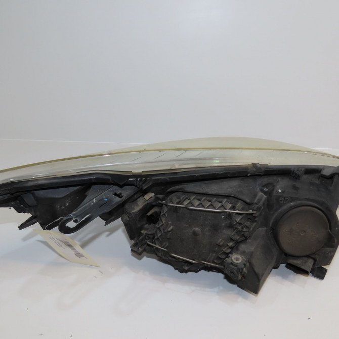 Phare gauche occasion RENAULT MEGANE III Phase 1 11-2008->01-2012 1.6i 16v 110ch 260609764R 2