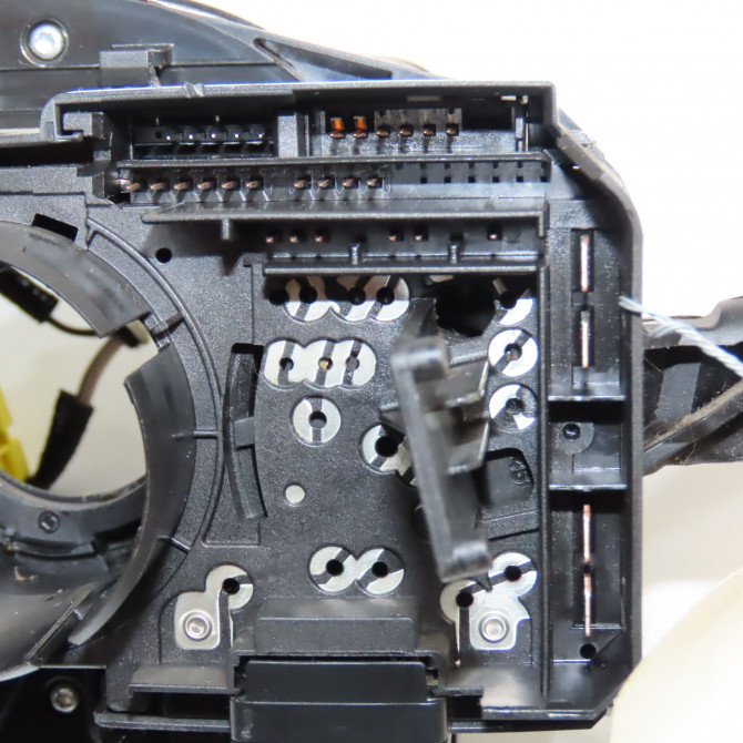 Bloc commodos occasion VOLKSWAGEN POLO V POLO V Phase 1 2009-09-01->2014-05-31 1.6 TDI 90 6Q0953513AG9B9 3