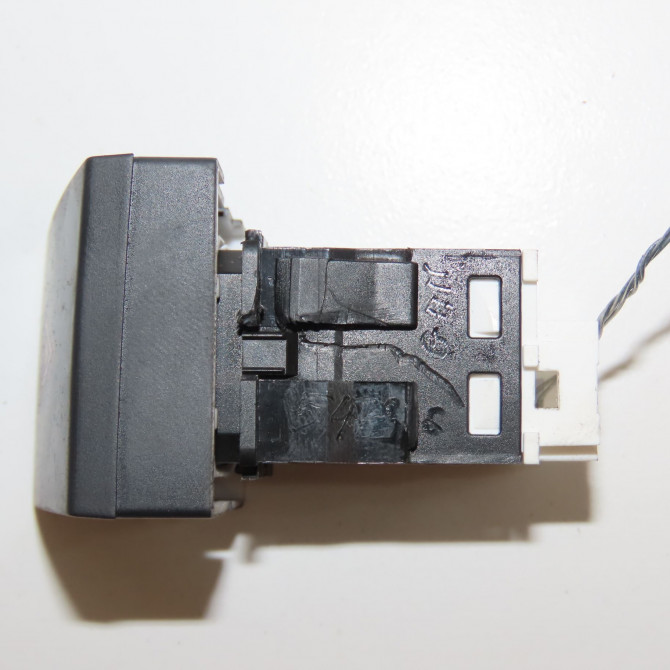 Bouton de warning occasion PEUGEOT 508 phase 2 06-2014->... 2.0 BlueHDI 180ch 9848693080 5