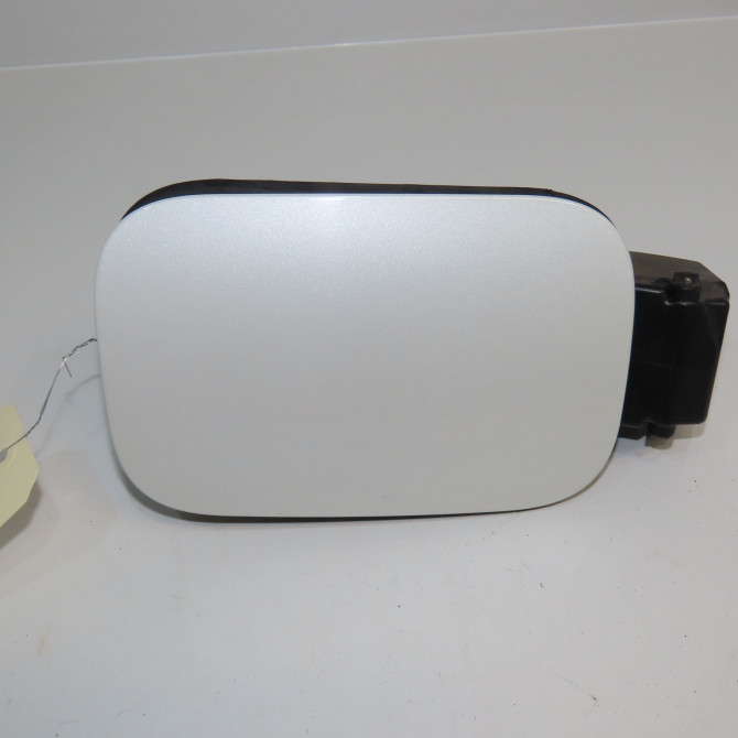 Volet de trappe carburant occasion PEUGEOT 508 phase 2 06-2014->... 2.0 BlueHDI 180ch 1517J5 1