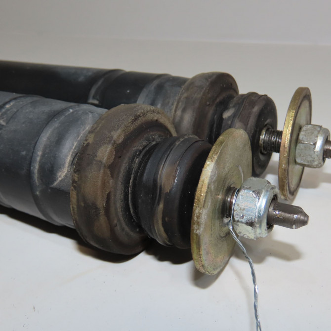 Amortisseur arrière droit occasion MERCEDES CLASSE SLK II Phase 1 03-2004->04-2008 200K 163ch 1713261000 2