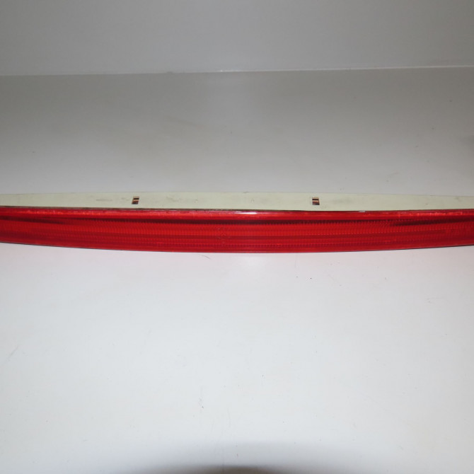 Feux stop supplementaire occasion MERCEDES CLASSE SLK II Phase 1 03-2004->04-2008 200K 163ch 1718200056 1