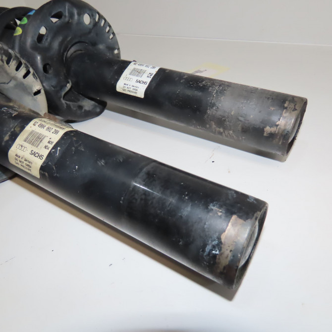 Amortisseur avant droit occasion AUDI TT II Phase 1 09-2006->04-2010 2.0 TFSi 200ch 8J0413031R 2