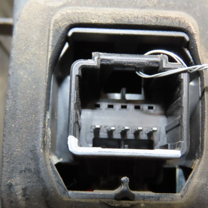 Feu arrière gauche occasion RENAULT KANGOO II Phase 1 01-2008->03-2013 1.5 DCI 70ch 8200419949 3