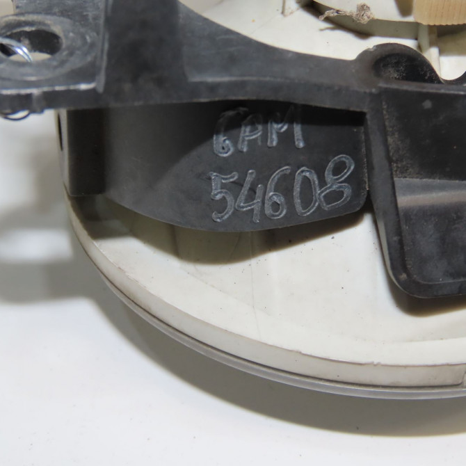 Phare antibrouillard avant gauche occasion PEUGEOT 206 + Phase 1 03-2009->05-2013 1.1i 60ch 4